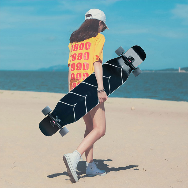 Dobrando 4 rodas skates inteligentes